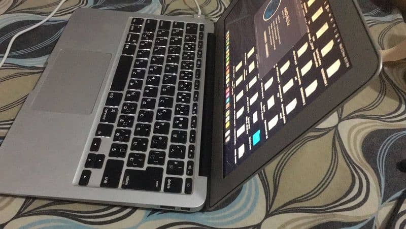 MacBook Air 2013 model