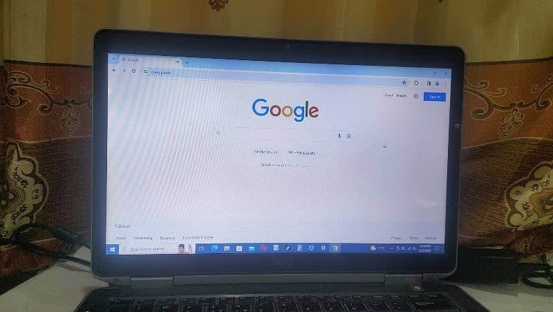 DELL laptop good condition cor i 5