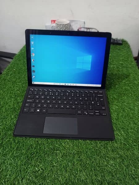 DELL 5290 i5 8th Gen 8GB 256GB nvme 12' 2k Touch display