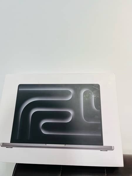 Macboon Pro 2023 M3 8Gb Ram 512Gb Ssd 14inch