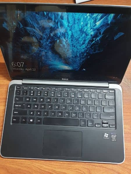Dell XPS 13 with charger