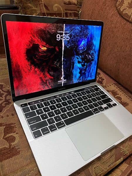 MACBOOK PRO late 2020 cto model 32gb ram 512gb ssd ddr4 ram