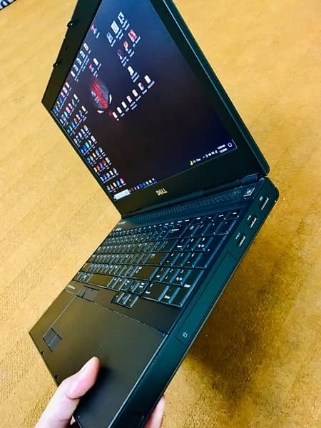 Dell precision M48000 core i7 4th gen  good perfomance