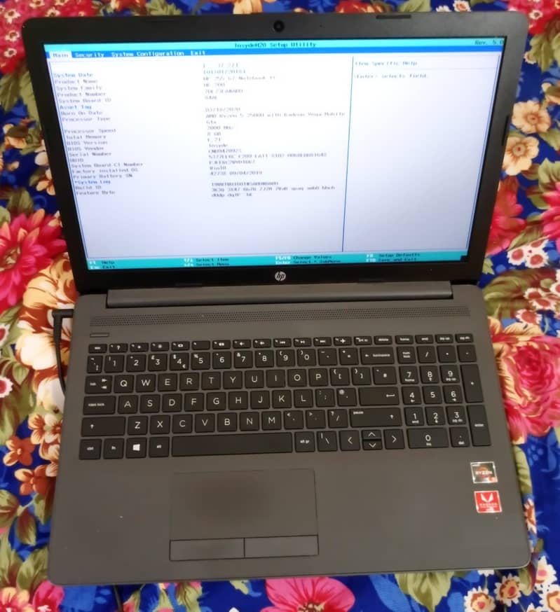 4K Display HP Ryzen 5 equivalent to Core i5-10th GENERATION 8GB /256GB