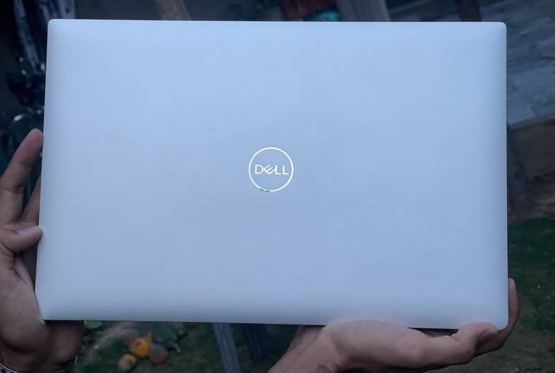 DELL Precision 5530 i7 8th generation 32gb ram itb ssd