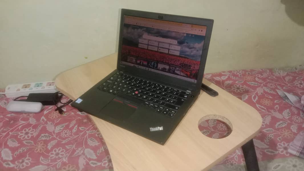 Lenovo x270 Core i5 6 gen 8/128