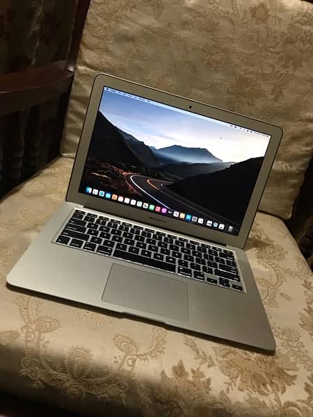 Apple MacBook Air 2014 For Call Or Whatsapp ( 03038871133 )