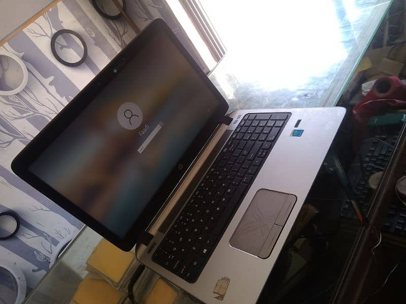 HP laptop