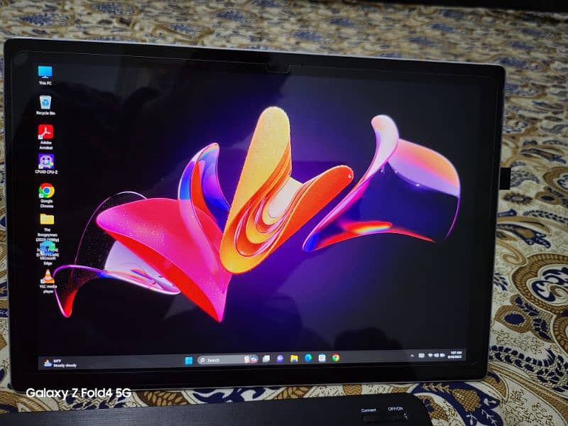Surface Pro 7th gen core i7 512gb ssd 16gb ram mint 10 by 10 No Toch