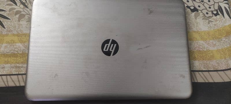 HP 15 core i3 5th generation