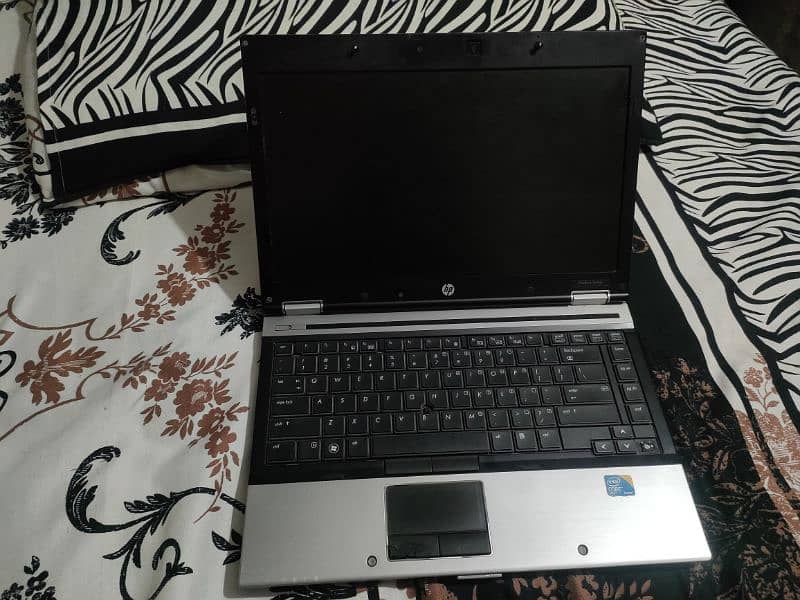 HP Elitebook 8440p 8GB Ram 750GB Hard Drive