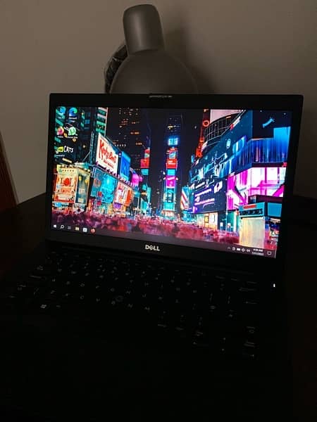 Dell Latitude 7480 Core i5 6th gen 16/256 Laptop