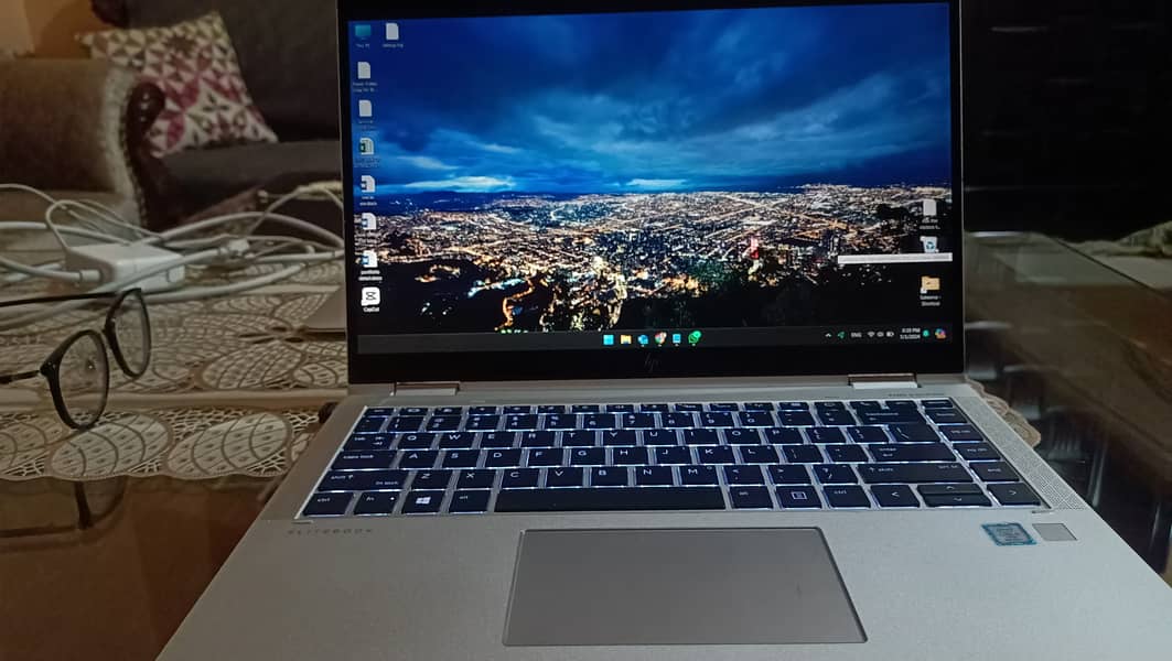 HP EliteBook x360 1040 G5 16GB RAM, i7 8th Gen 8650U (Face Unlock)