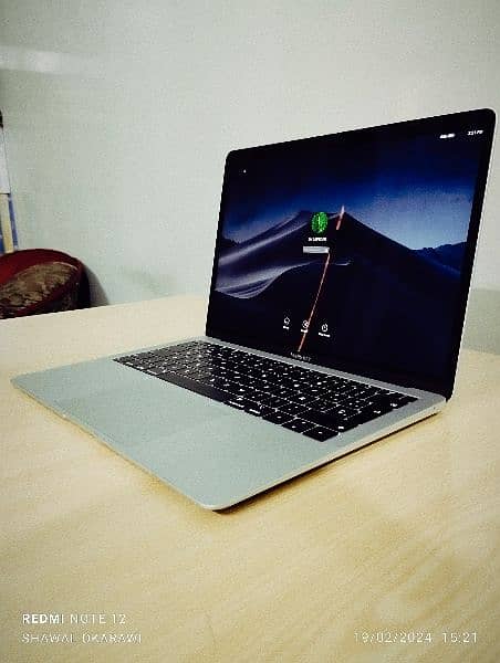 MacBook Air 2018 13.3 inch retina Display