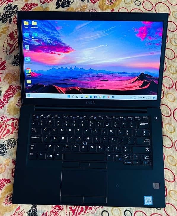 Core i5 6th Generation , New Dell laptop, best for travellers, slim ST