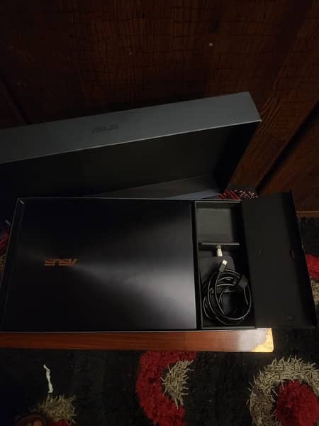 Asus ZenBook 14