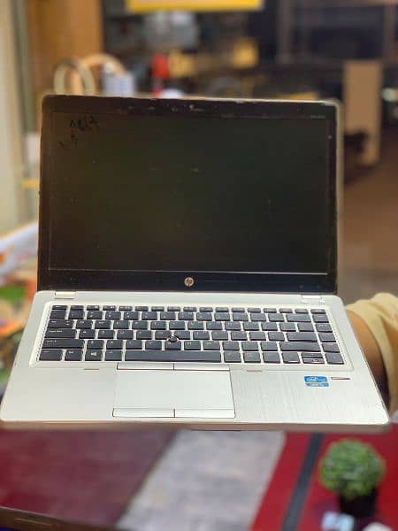 hP elite book folio 4 gen