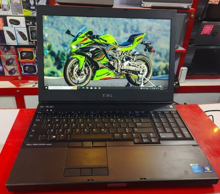 DELL PRECISION M4800 CORE i7MQ GEN. 4th 16GB RAM 256GB SSD 2GB NVIDIA