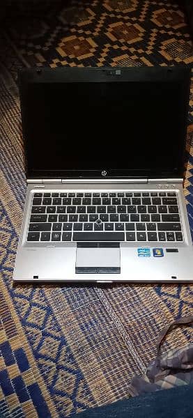 Hp laptop core i5 2generation