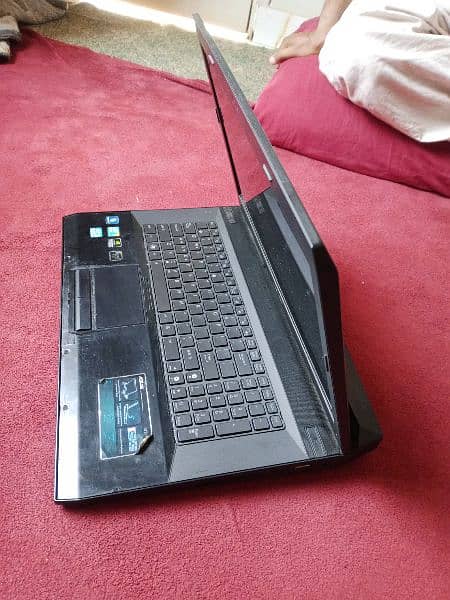 Asus G73JW i7, nVida 1.5gb gaming