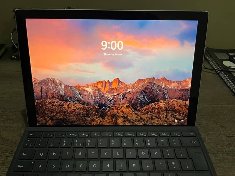 Microsoft Surface pro 6 Core i7 8th Gen 16GB RAM 512GB SSD