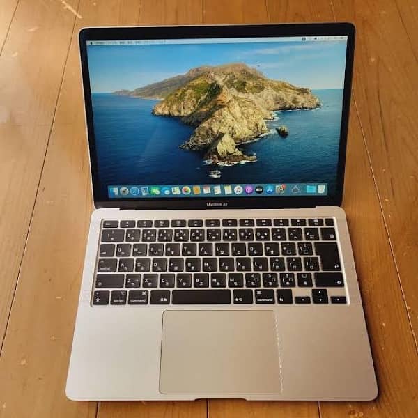 MacBook Air 2020, Retina Display, New condition