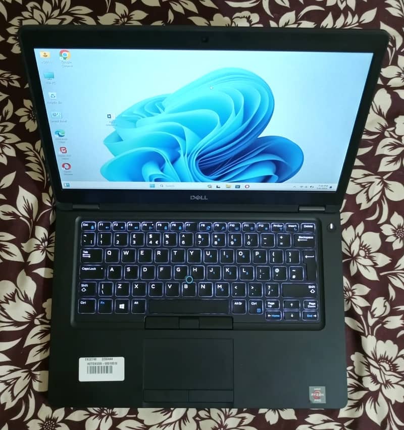 DELL 32GB RAM 512GB SSD Ryzen 5=Core i7-10th Gen 14inch 3840x2160p LED