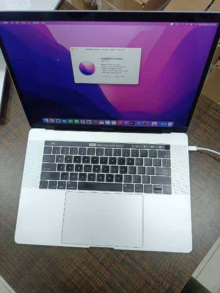 MACBOOK PRO LATE 2019 15 INCH TOUCHBAR CTO I9 2.4 8 CORE 32GB 512GB