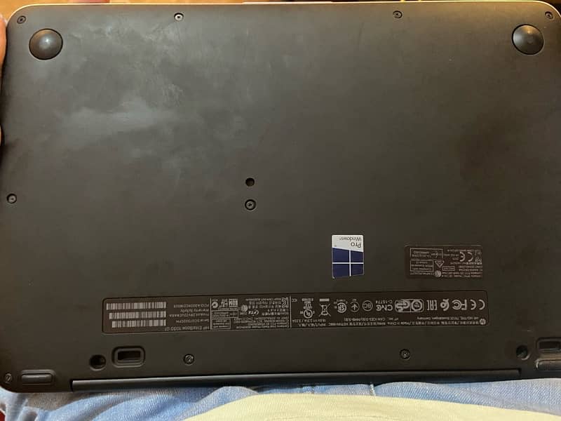 HP elitebook 10/10 condition 16 gb ram