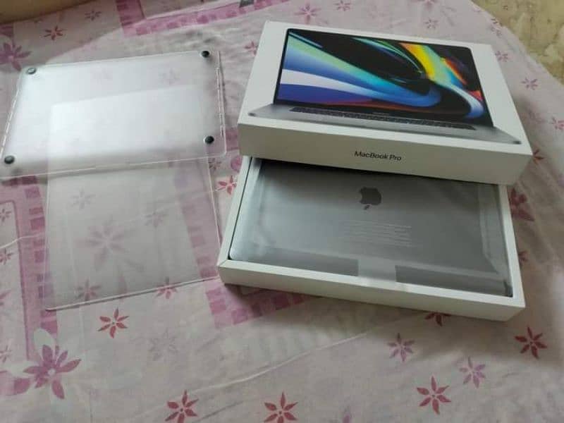 Apple MacBook pro Urgent sale Karna hai