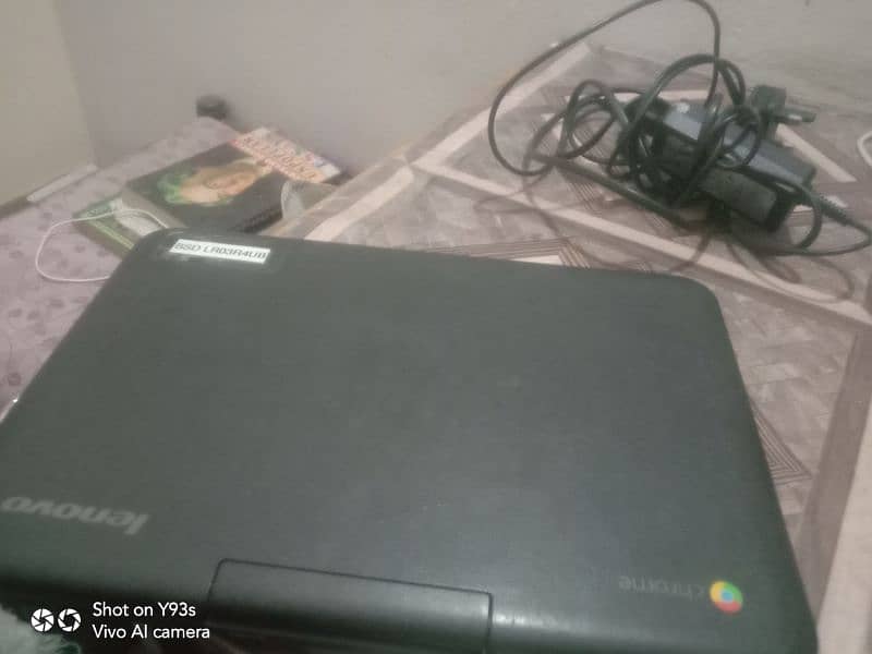 Lenovo chrome book in black color