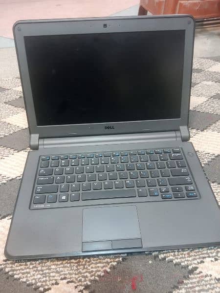 Dell laptop 8gb ram 1000 ssd battery timing 5/6 hours