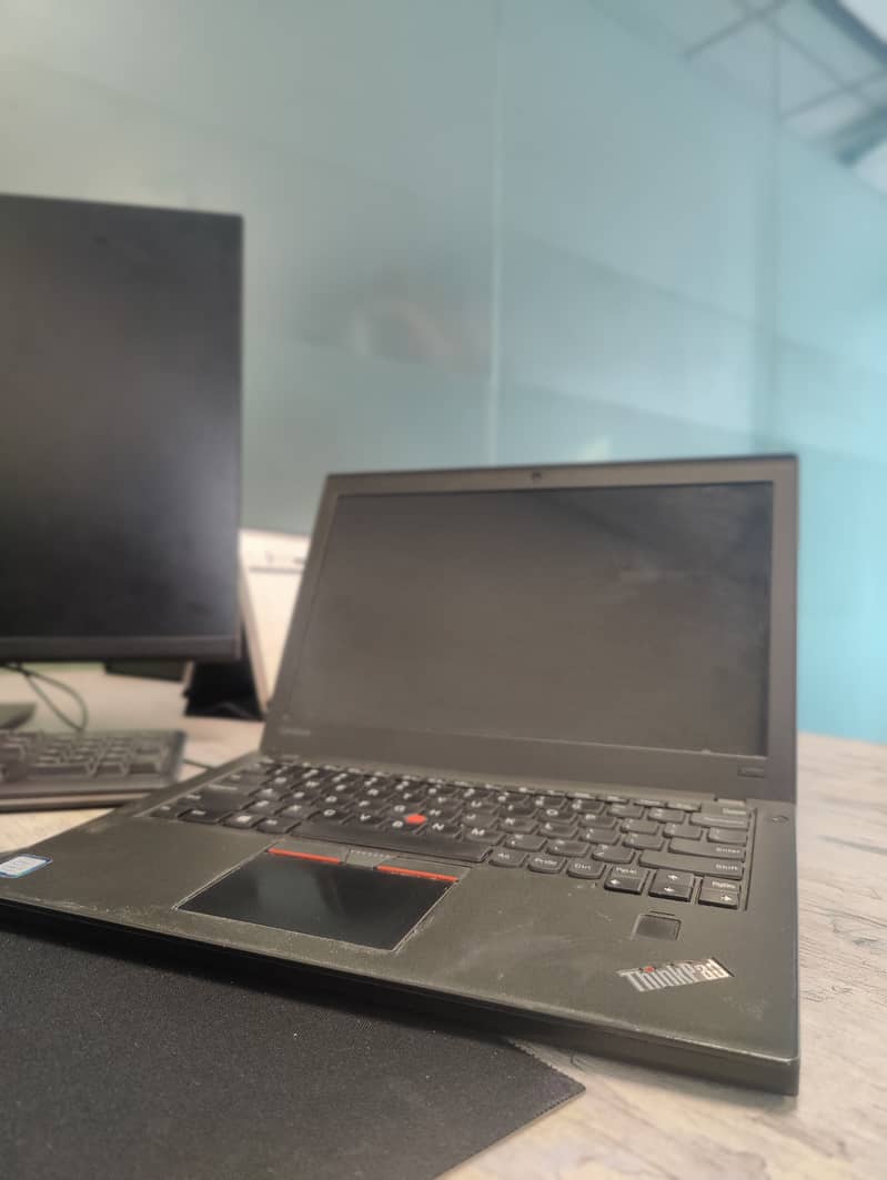 Lenovo Thinkpad X270 Core i5 7th Generation 8 GB Ram 256 GB SSD