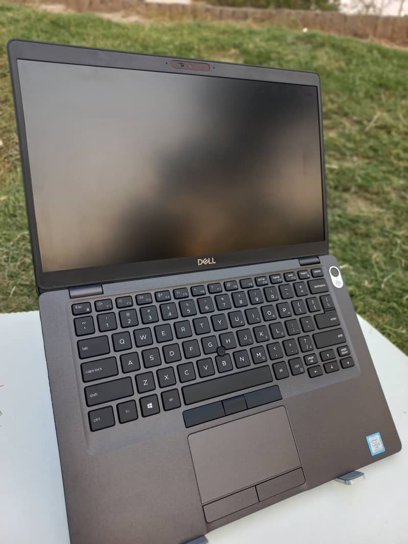 dell 5400 core i5 8th gen with narrow bezel latest model 2020