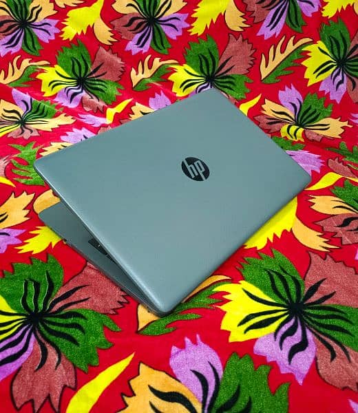 Hp AMD Athlon G7 10th Gen 8GB DDR4 Ram 128GB NVMe AMD Radeon 2GB Card