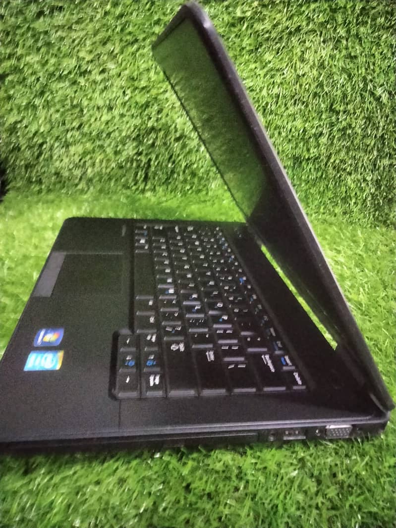 DELL LATITUDE E5440 i5 4th Gen