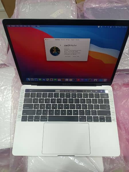 MACBOOK PRO LATE 2016 CTO MODLE 13 TOUCHBAR I5 2.9 16GB RAM 512GB SSD
