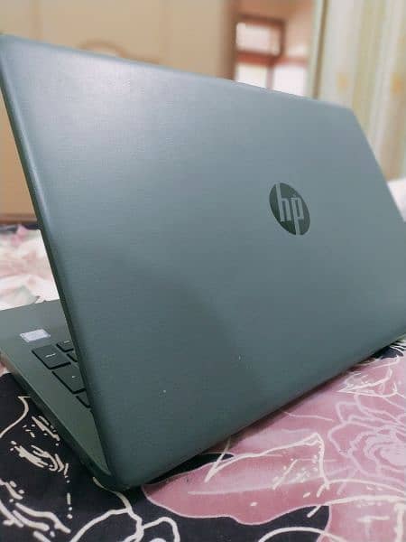 HP Core i3 7th generation laptop
