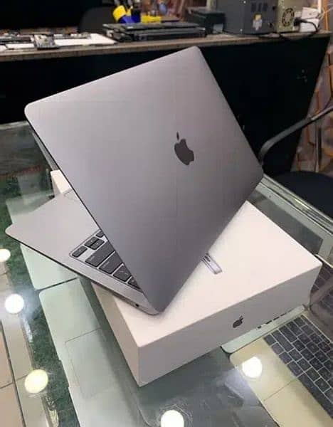 2020 MacBook Air M-1 Chip For Sale