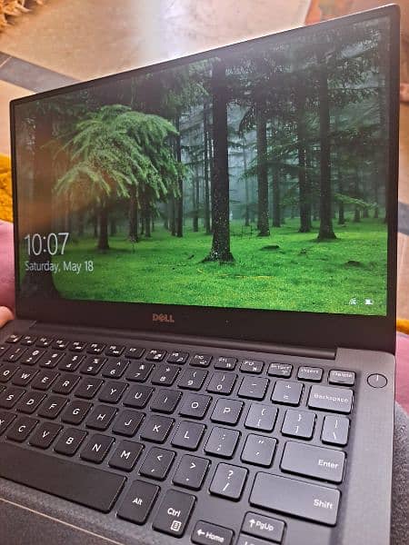 Dell Xps 13 slimmest machine core i5