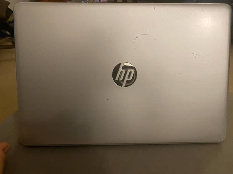 h/p laptop i3 7 gen