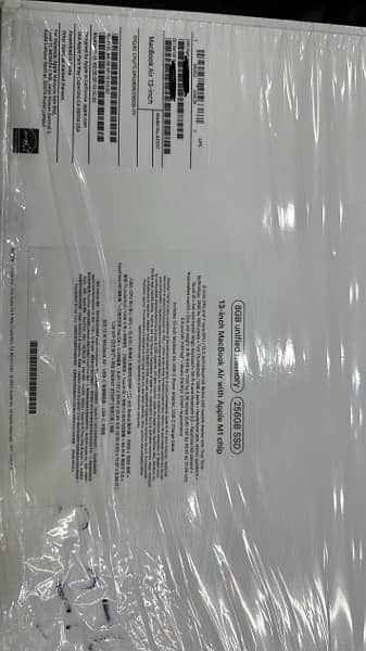 Macbook Air M1 2020 Box Pack