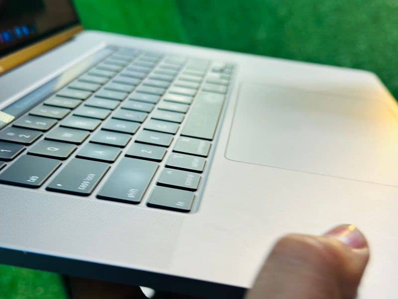 MacBook Pro m1 13-inch 2020 for sale