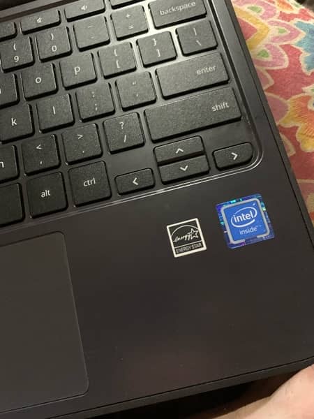 chromebook g5 4 32 6–7 hours battery timing ——watsapp num 03175936281