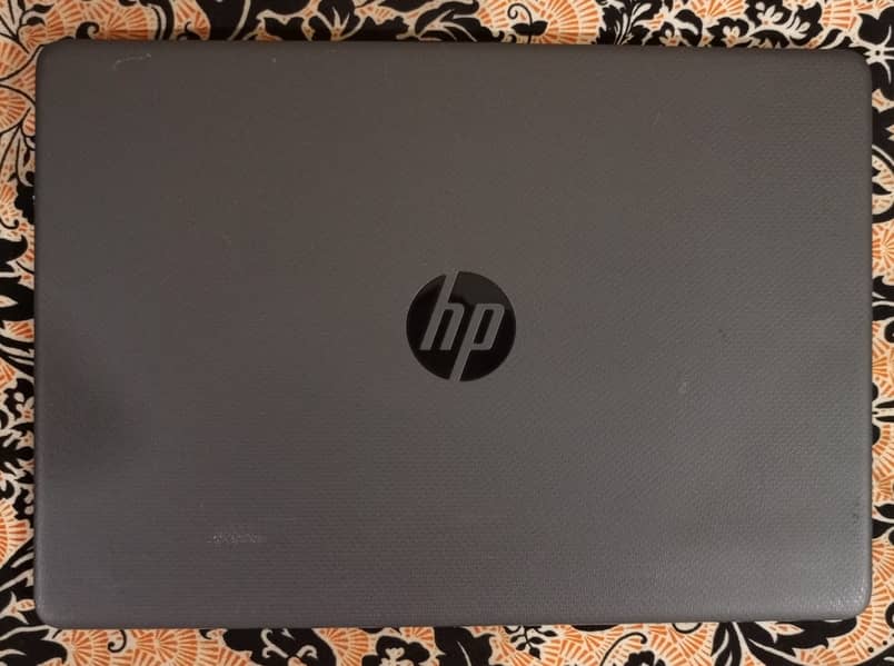16GB RAM 256GB NVME 2GB-Radeon HP AMD Athlon=i5 10thGEN 14