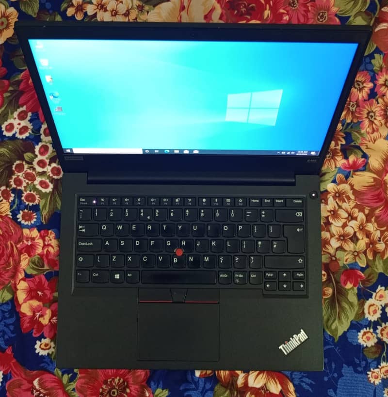 Lenovo Ryzen 3=i5 10thGEN 16GB RAM 256GB SSD 2GB-AMD 14"LED 3840x2160p