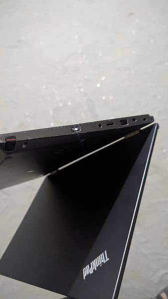 Lenovo Yoga L 380
