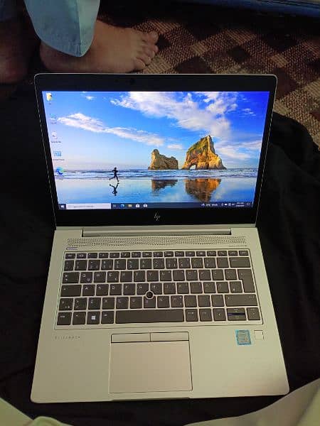Hp Elite book 830 G6 . . i5 8th generation