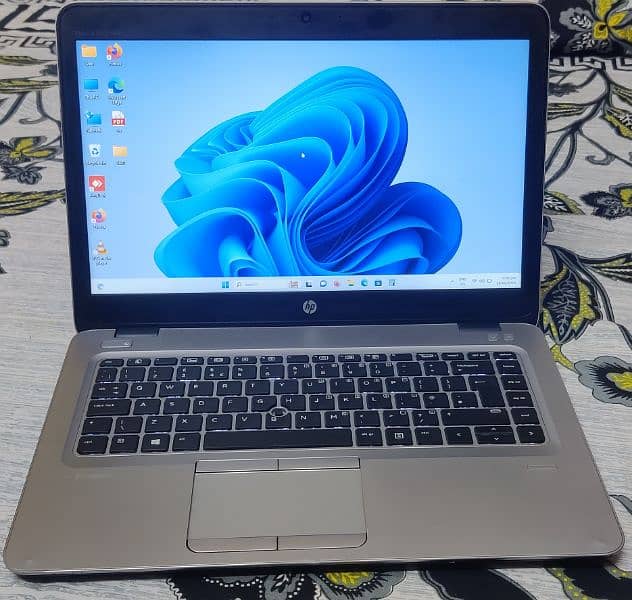 hp 840 g3 elite book core i5-6 gen