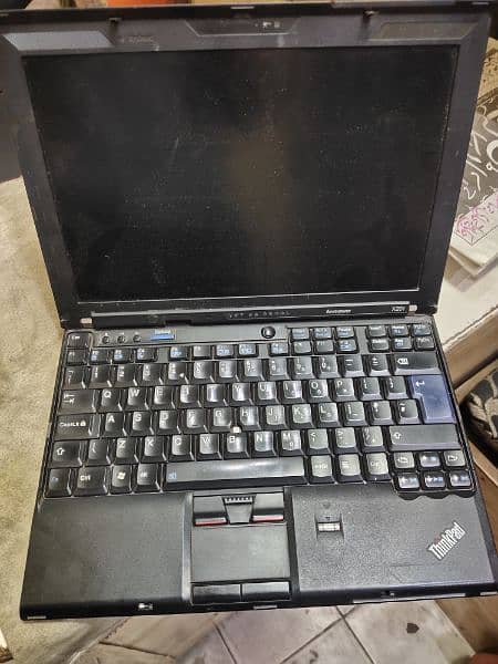 Thinkpad . Lenovo corei5.03073783690m. z